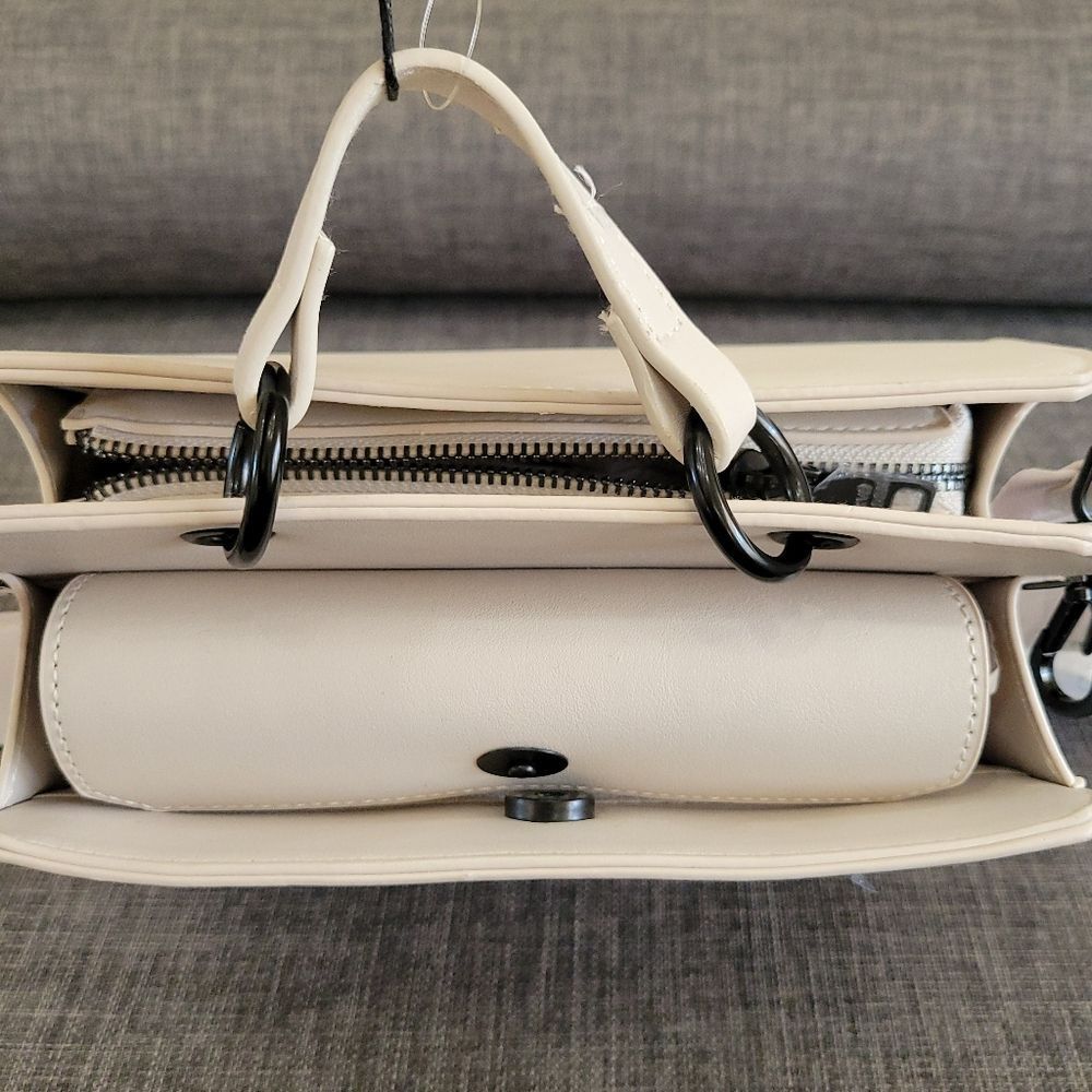 NEW Steve Madden Halloween Bat Bevelyn Handbag - Picture 6 of 6